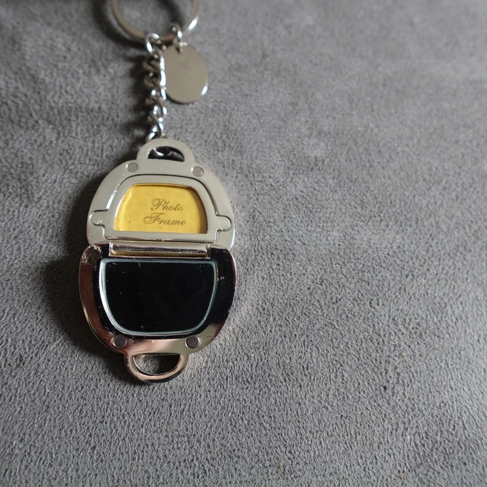 Arizona Photo Keychain Sparkle Yellow Rhinestone Novelty Route 66 Travel